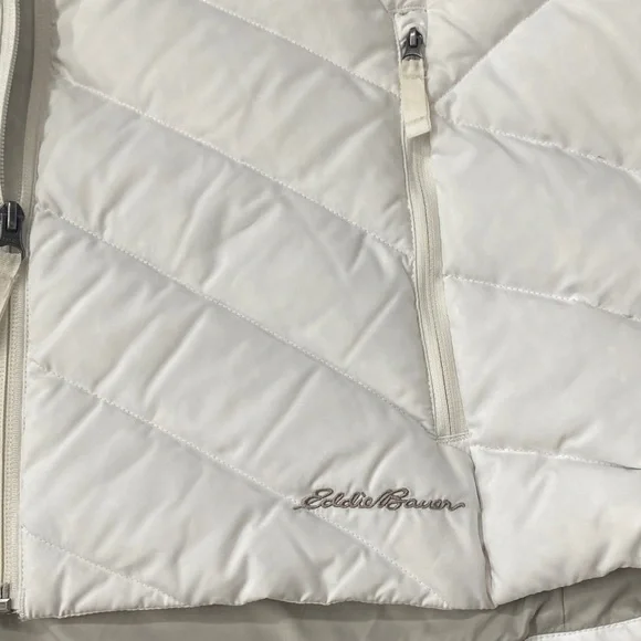 Eddie Bauer XXL Women's White Quilted Vest with Faux Fur Trim - Picture 8 of 12